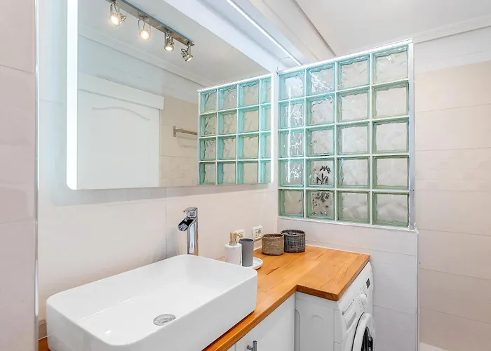 Cozy With Ocean View - Complete Renovation June 2024 Lejlighed