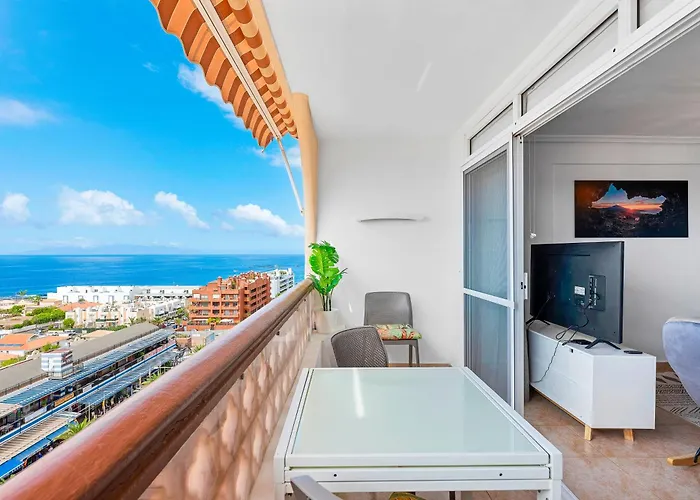 Lejlighed Cozy With Ocean View - Complete Renovation June 2024 *