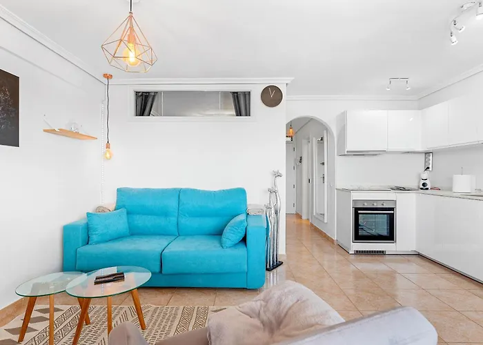 Cozy With Ocean View - Complete Renovation June 2024 *