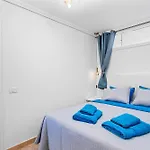 Cozy With Ocean View - Complete Renovation June 2024