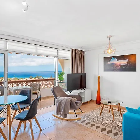 Cozy With Ocean View - Complete Renovation June 2024 * Palm-mar